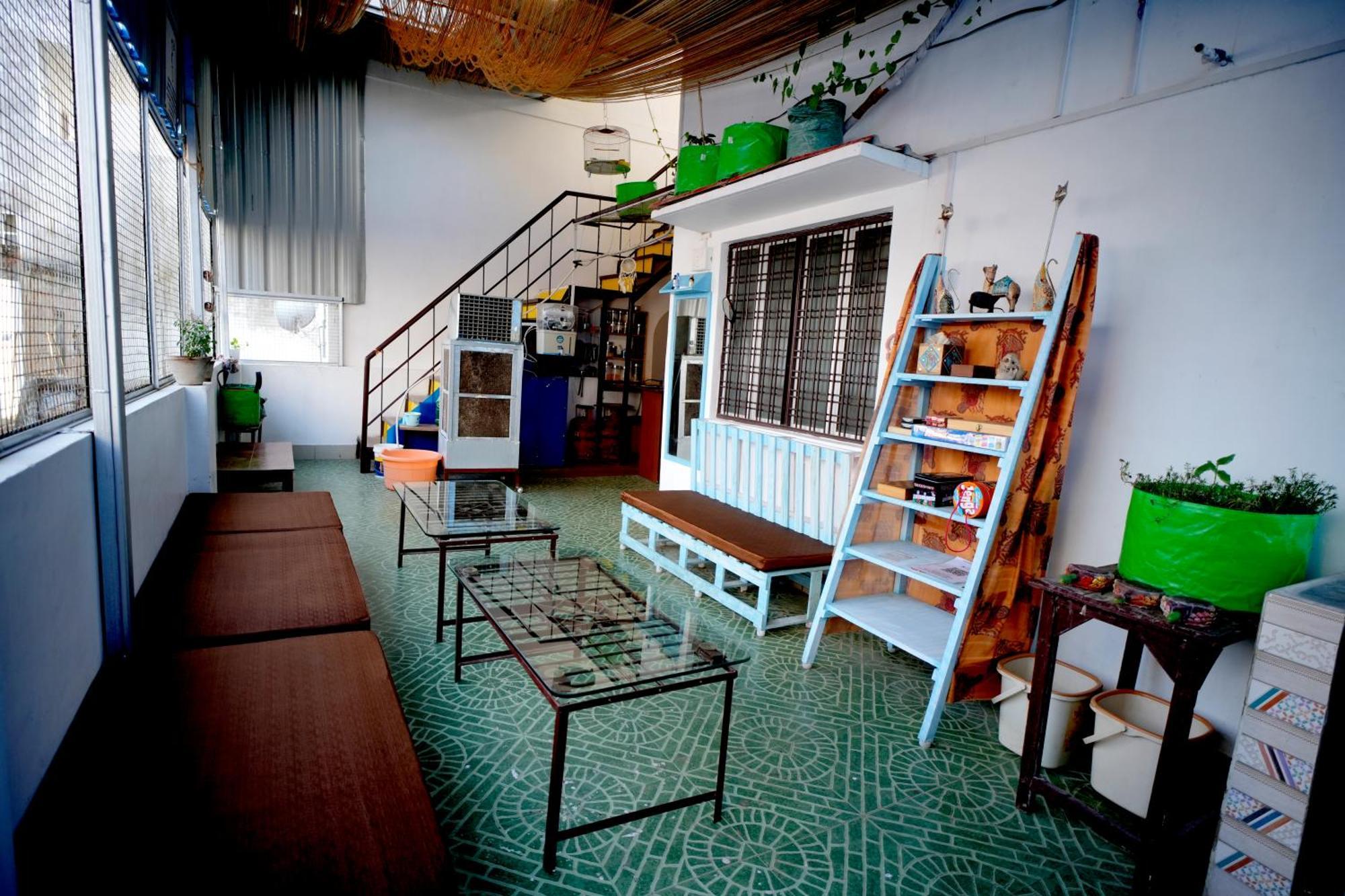 Banaras Gully House 500 Ft From The Ghats Varanasi Exterior photo
